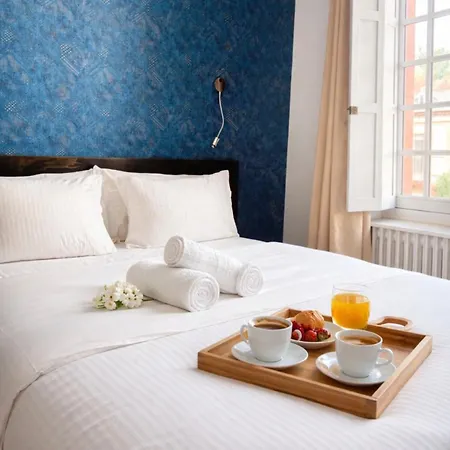 Hôtel Une Chambre en Ville-3